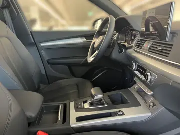 AUDI Q5 50TFSI e advanced quattro S tronic NAVI PANO