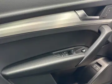AUDI Q5 50 TFSI e quattro S line  MATRIX AHK SOUND  P