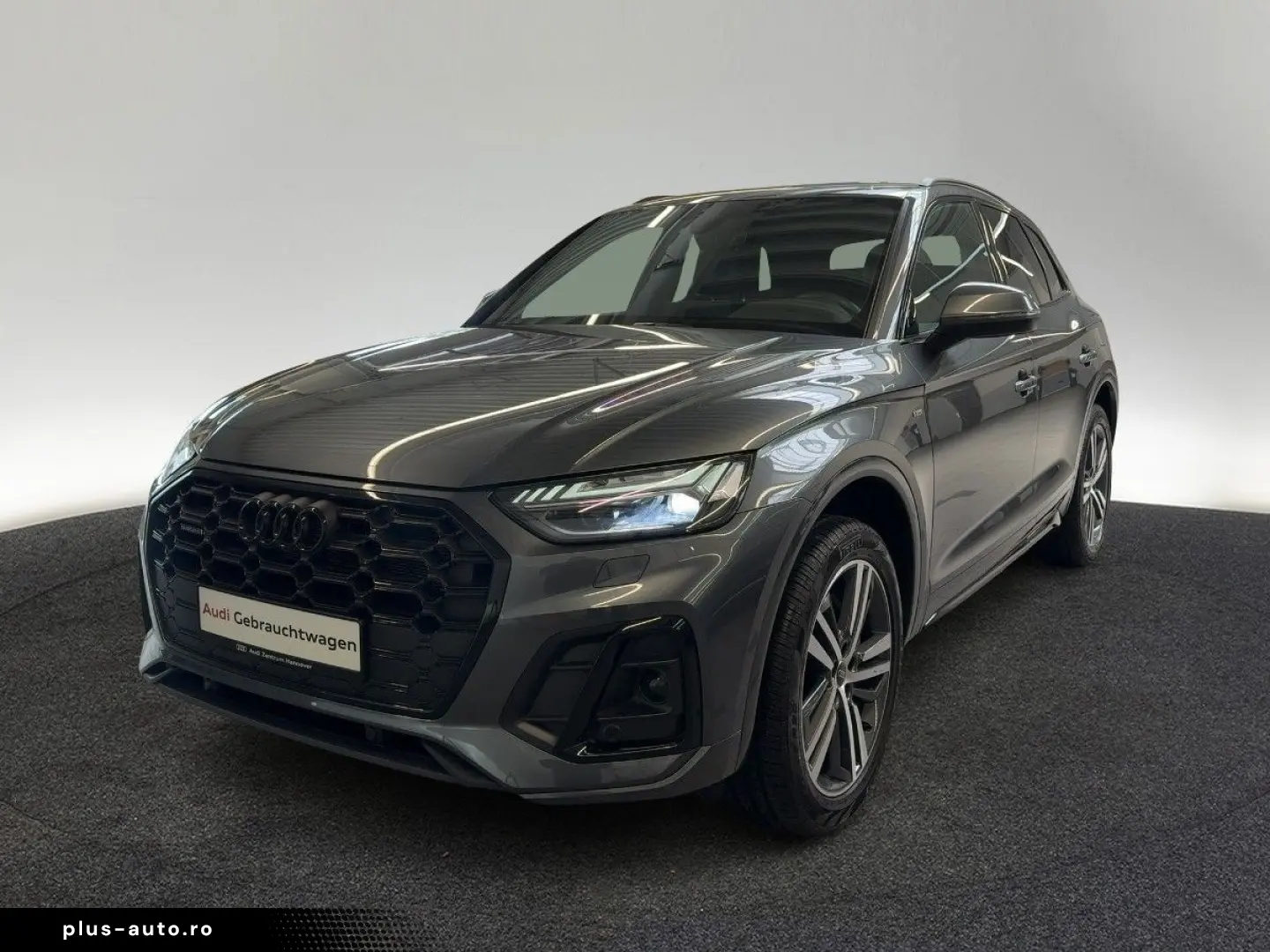 AUDI Q5 S line 55 2.0 TFSI e quattro virtual AHK Pano