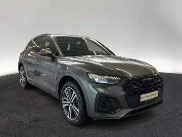 AUDI Q5 S line 55 2.0 TFSI e quattro virtual AHK Pano