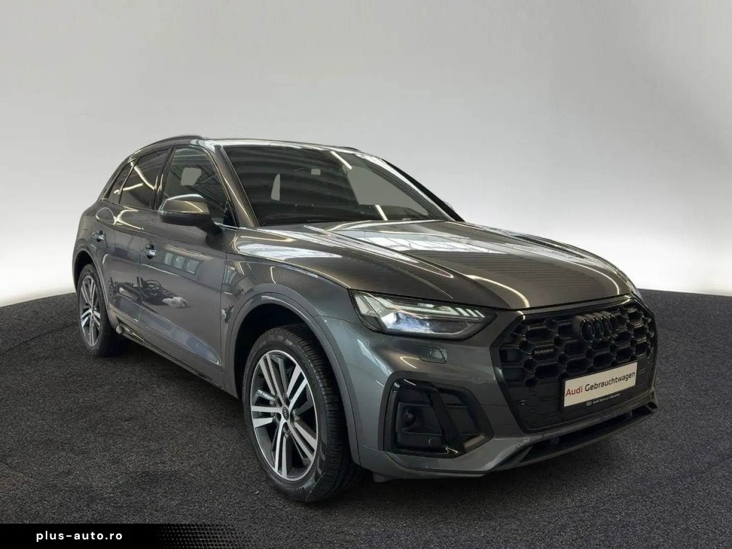 AUDI Q5 S line 55 2.0 TFSI e quattro virtual AHK Pano