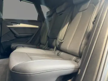 AUDI Q5 S line 55 2.0 TFSI e quattro virtual AHK Pano