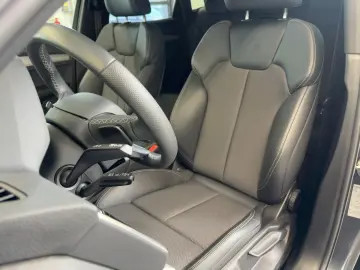 AUDI Q5 S line 55 2.0 TFSI e quattro virtual AHK Pano