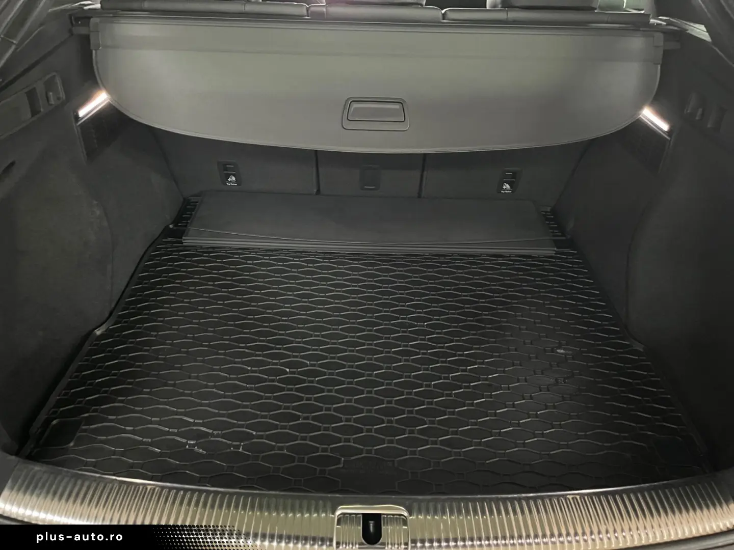 AUDI Q5 Sportback 40 TFSI quattro s-line Busi TourPak