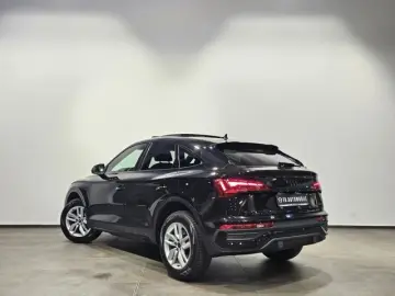 AUDI Q5 Sportback 40 TDI Q Black Edi.Pano Matrix AHK