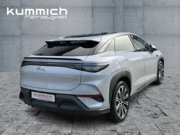 BYD SEALION 7 Design