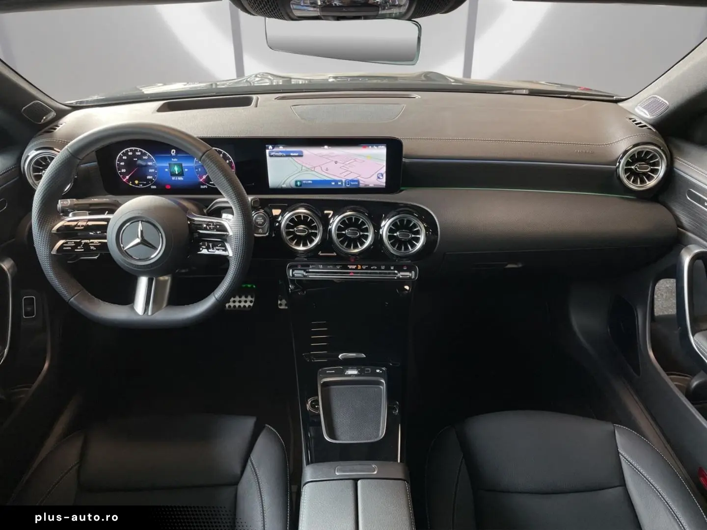 MERCEDES-BENZ CLA 250 4M Coupe AMG Night Pano Standhzg FAP