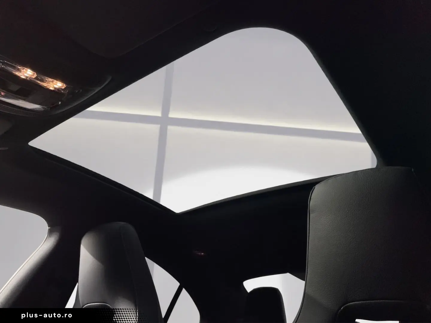 MERCEDES-BENZ CLA 250 4M Coupe AMG Night Pano Standhzg FAP