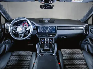 PORSCHE Cayenne GTS Coupé Leichtbau Sport Paket Carbon