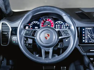 PORSCHE Cayenne GTS Coupé Leichtbau Sport Paket Carbon