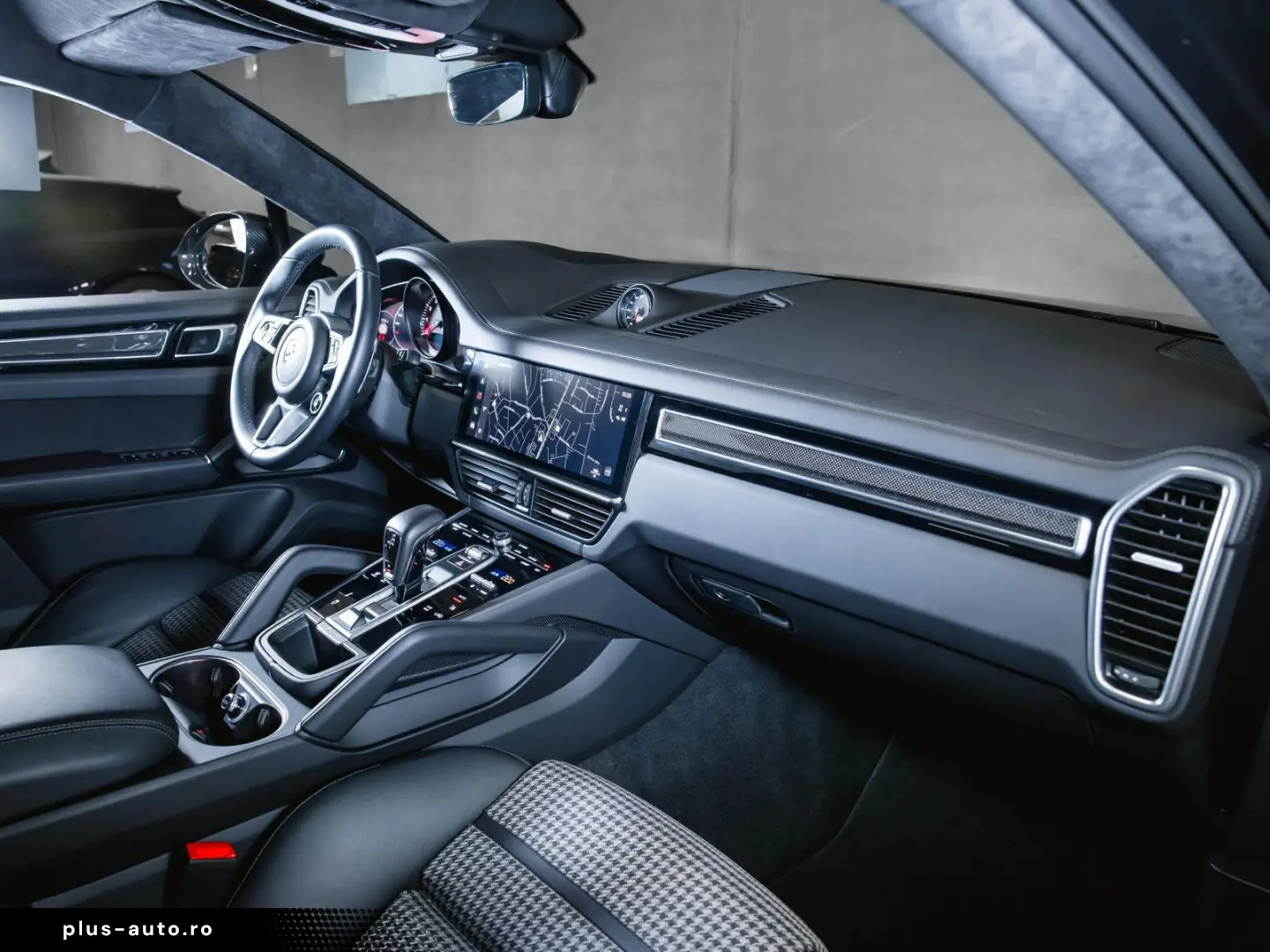 PORSCHE Cayenne GTS Coupé Leichtbau Sport Paket Carbon
