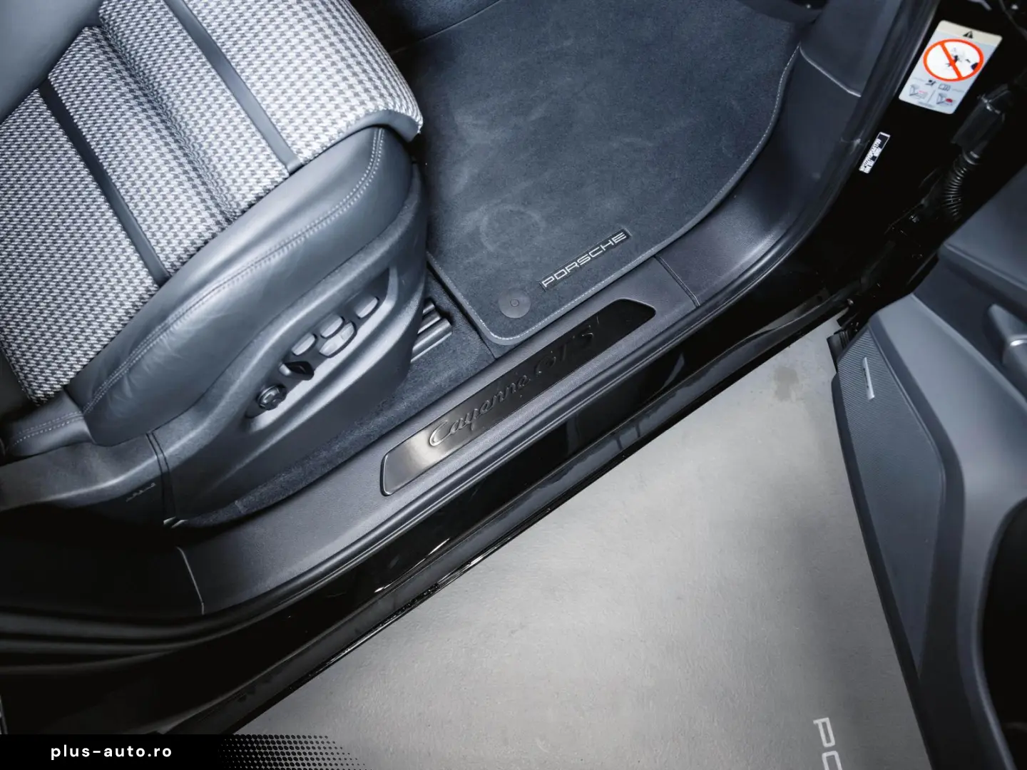 PORSCHE Cayenne GTS Coupé Leichtbau Sport Paket Carbon