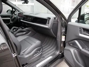 PORSCHE Cayenne 21 RS-Spyder Luft Pano ACC BOSE LHZ 360