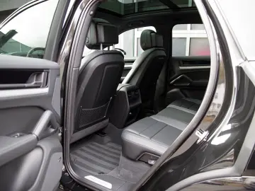 PORSCHE Cayenne 21 RS-Spyder Luft Pano ACC BOSE LHZ 360