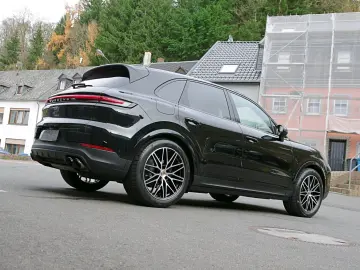 PORSCHE Cayenne 21 RS-Spyder Luft Pano ACC BOSE LHZ 360