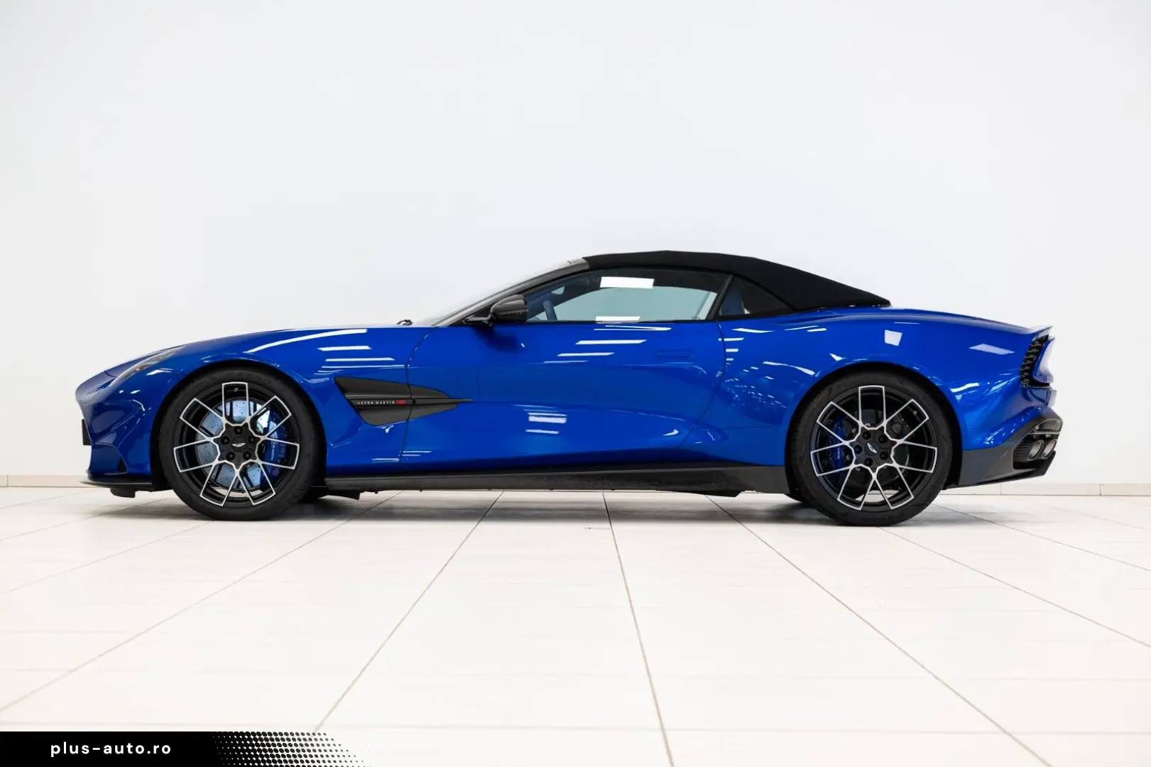 ASTON MARTIN Vanquish 2025 — imagine 10