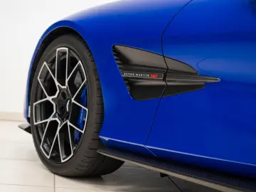 ASTON MARTIN Vanquish Volante Morpheus Blue Full Options