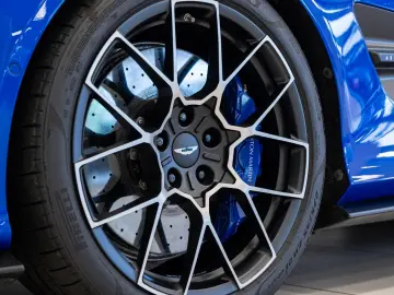 ASTON MARTIN Vanquish Volante Morpheus Blue Full Options