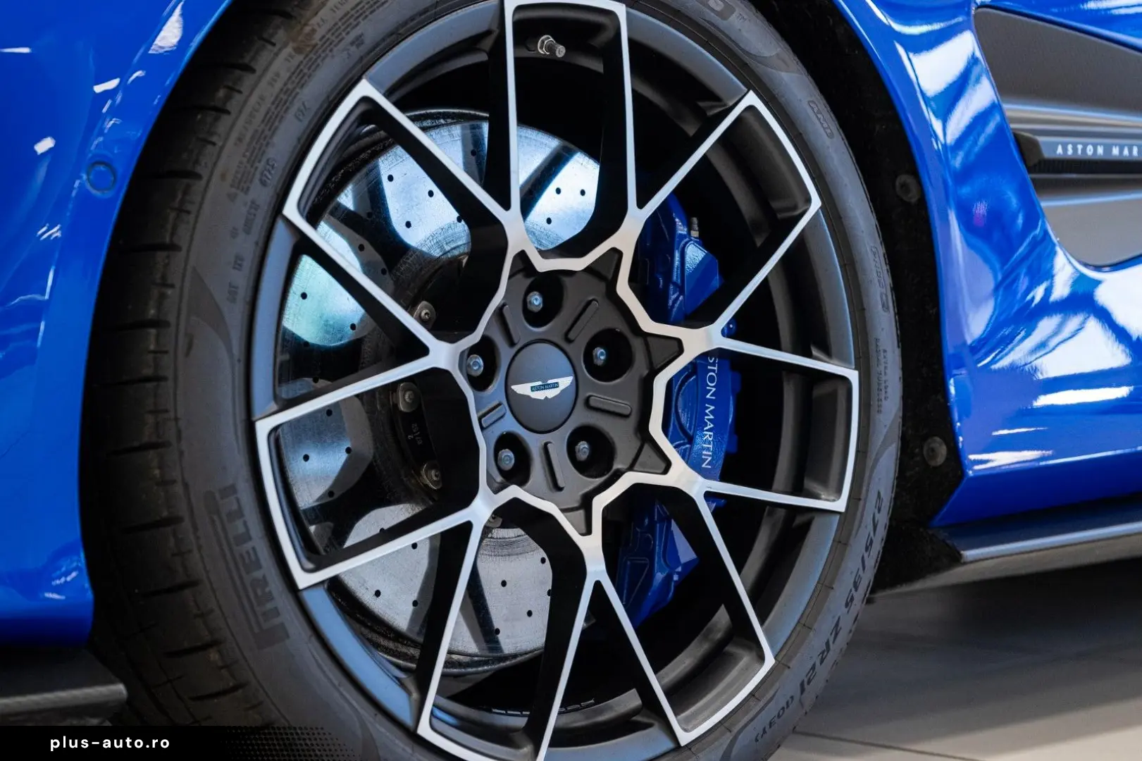 ASTON MARTIN Vanquish 2025 — imagine 20