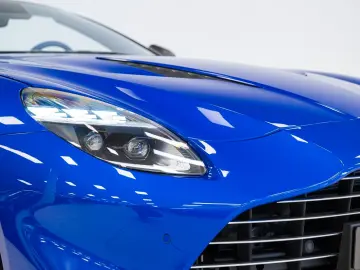 ASTON MARTIN Vanquish Volante Morpheus Blue Full Options