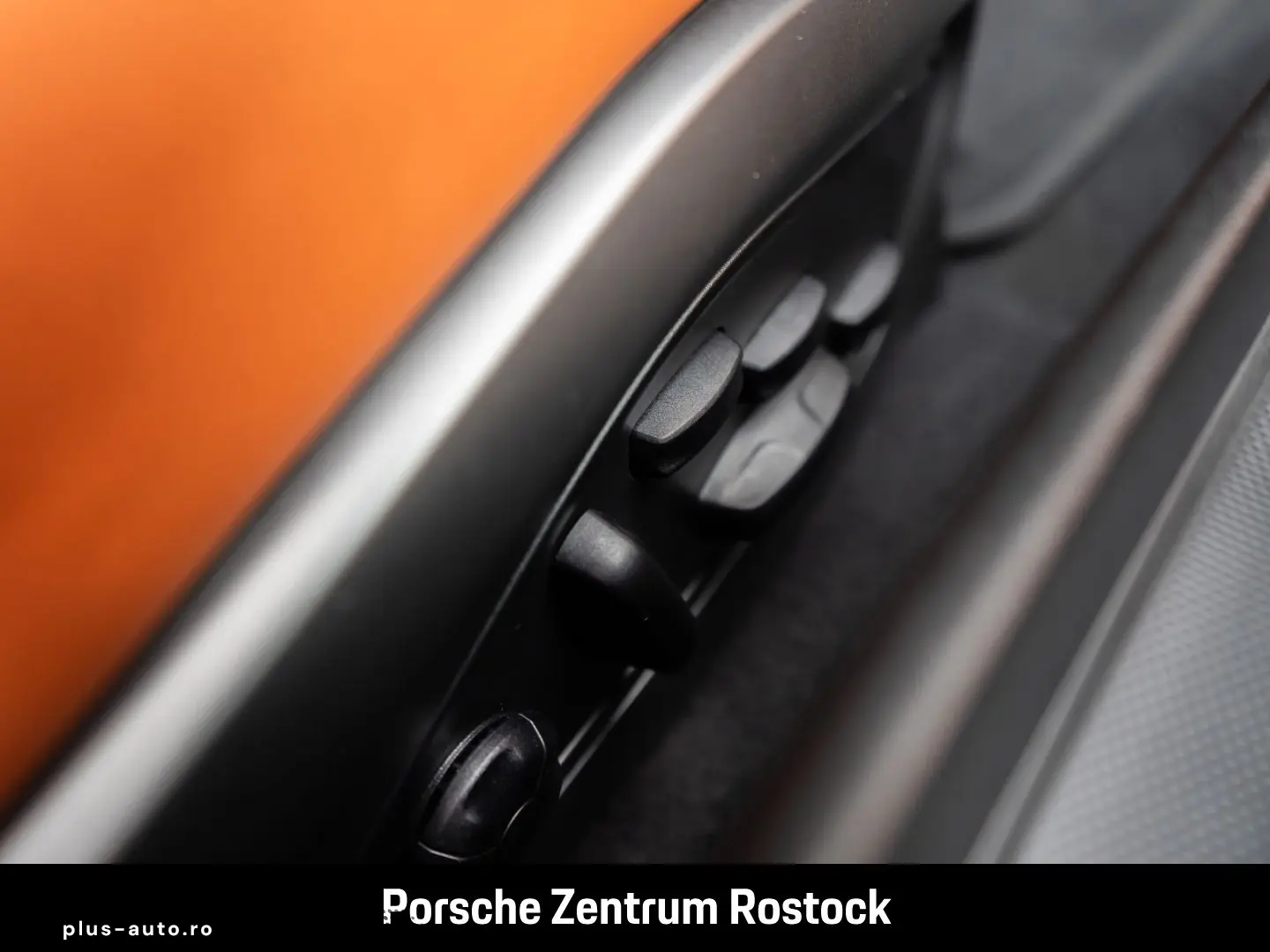 PORSCHE 992 911 Targa 4 GTS