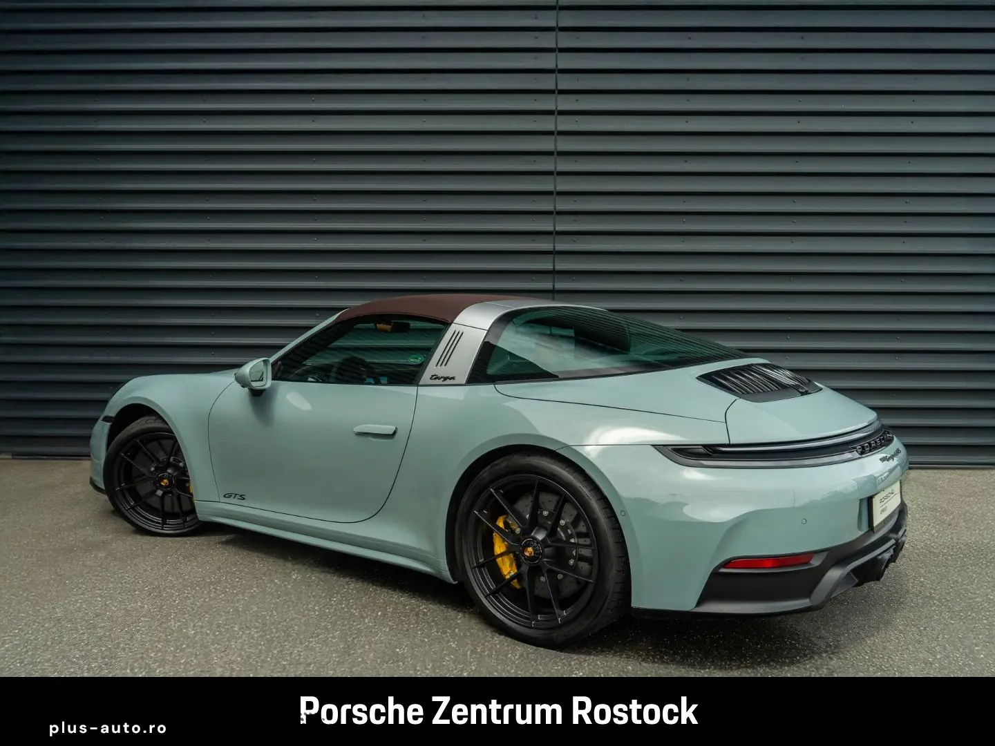 PORSCHE 992 911 Targa 4 GTS