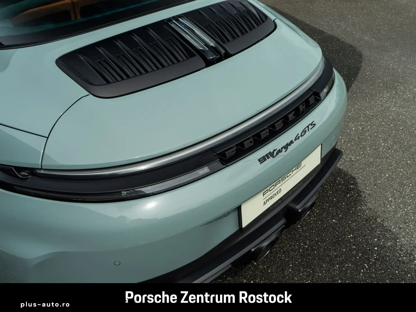 PORSCHE 992 911 Targa 4 GTS