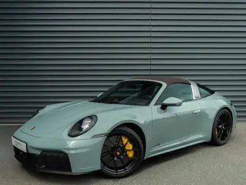 PORSCHE 992 911 Targa 4 GTS