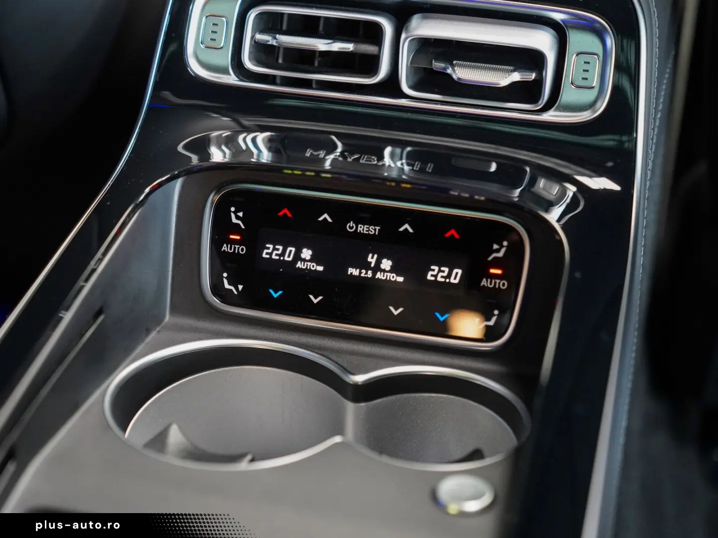 MERCEDES-BENZ S 680 MAYBACH Zweifarbenlackierung verdesilber