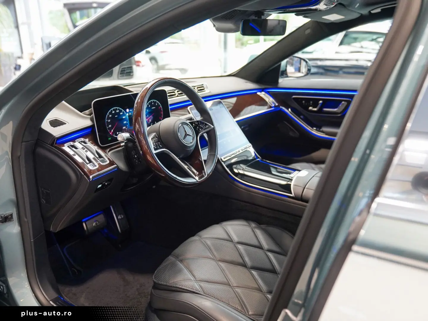 MERCEDES-BENZ S 680 MAYBACH Zweifarbenlackierung verdesilber