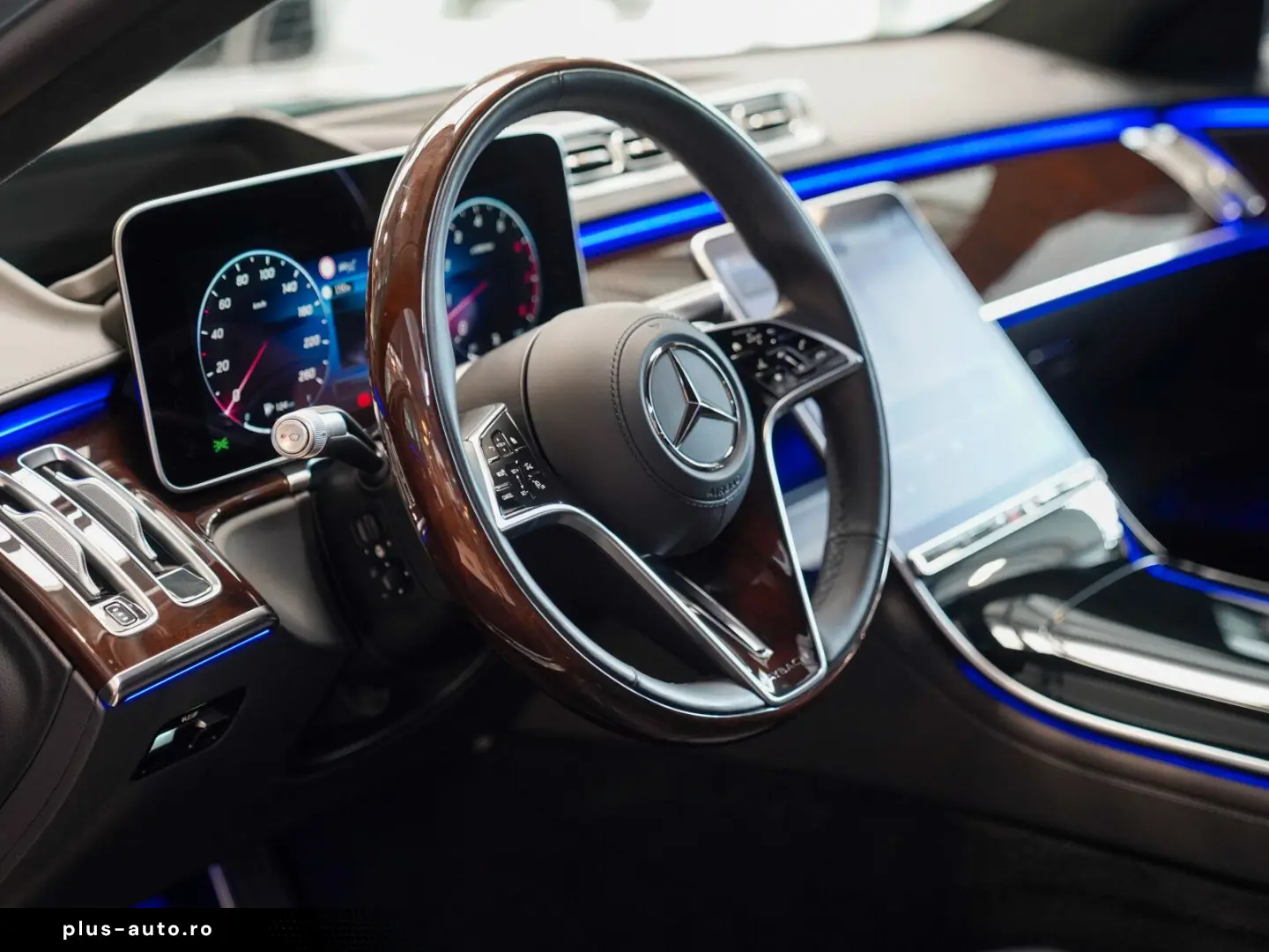 MERCEDES-BENZ S 680 MAYBACH Zweifarbenlackierung verdesilber