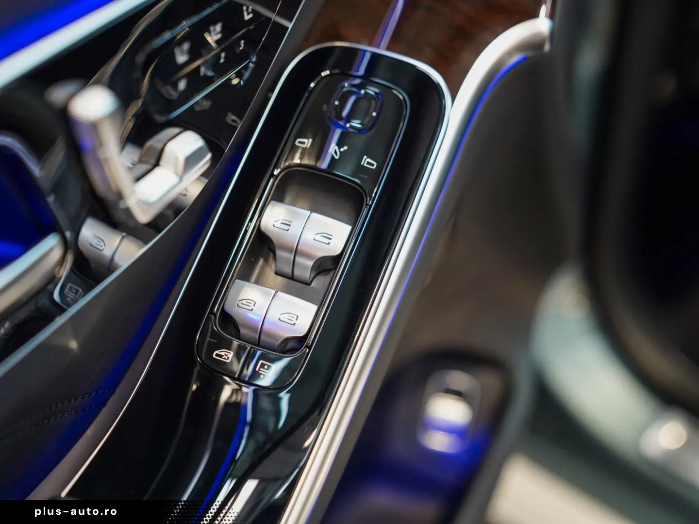 MERCEDES-BENZ S 680 MAYBACH Zweifarbenlackierung verdesilber