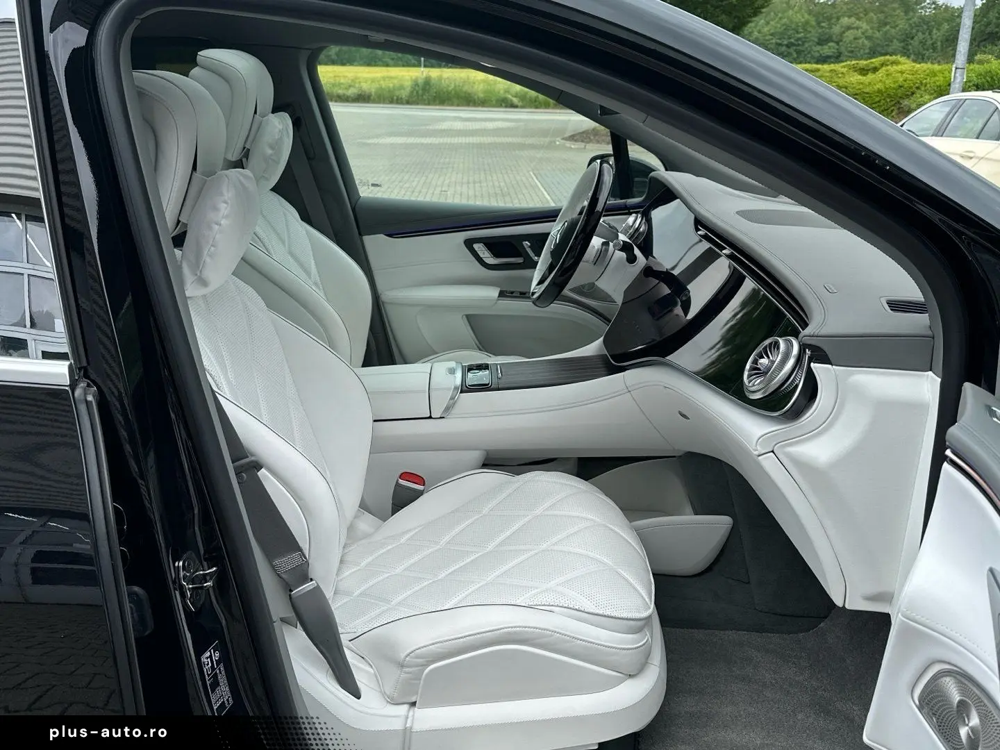 MERCEDES-BENZ EQS 680 SUV Maybach First-Class Chaffe&hellip;