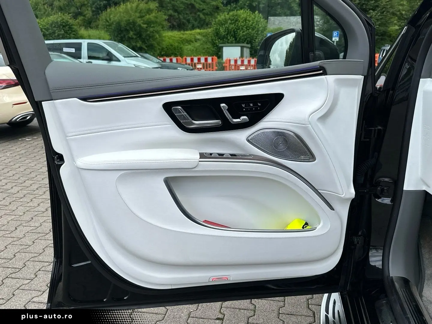 MERCEDES-BENZ EQS 680 SUV Maybach First-Class Chaffe&hellip;