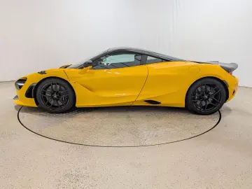 MCLAREN Coupé VOLCANO