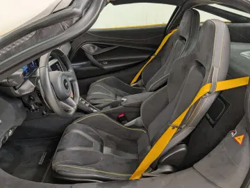 MCLAREN Coupé VOLCANO