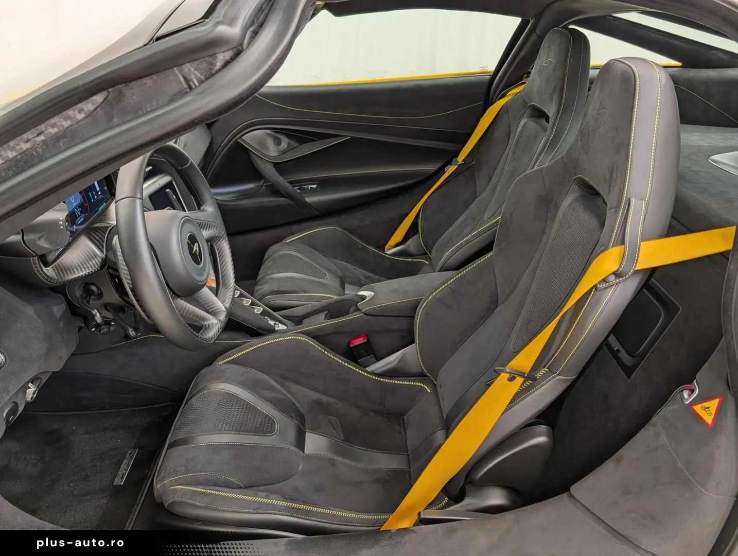 MCLAREN Coupé VOLCANO