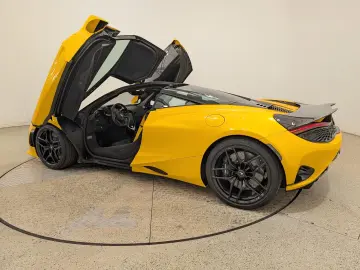 MCLAREN Coupé VOLCANO