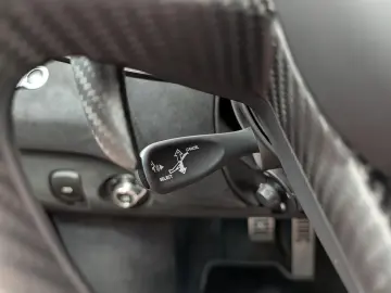 MCLAREN Coupé VOLCANO