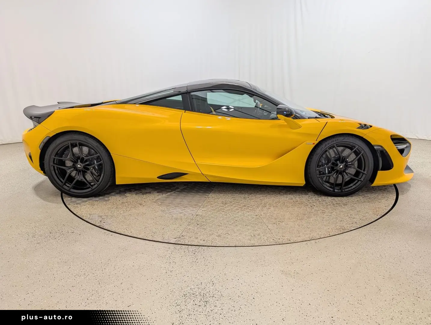 MCLAREN Coupé VOLCANO