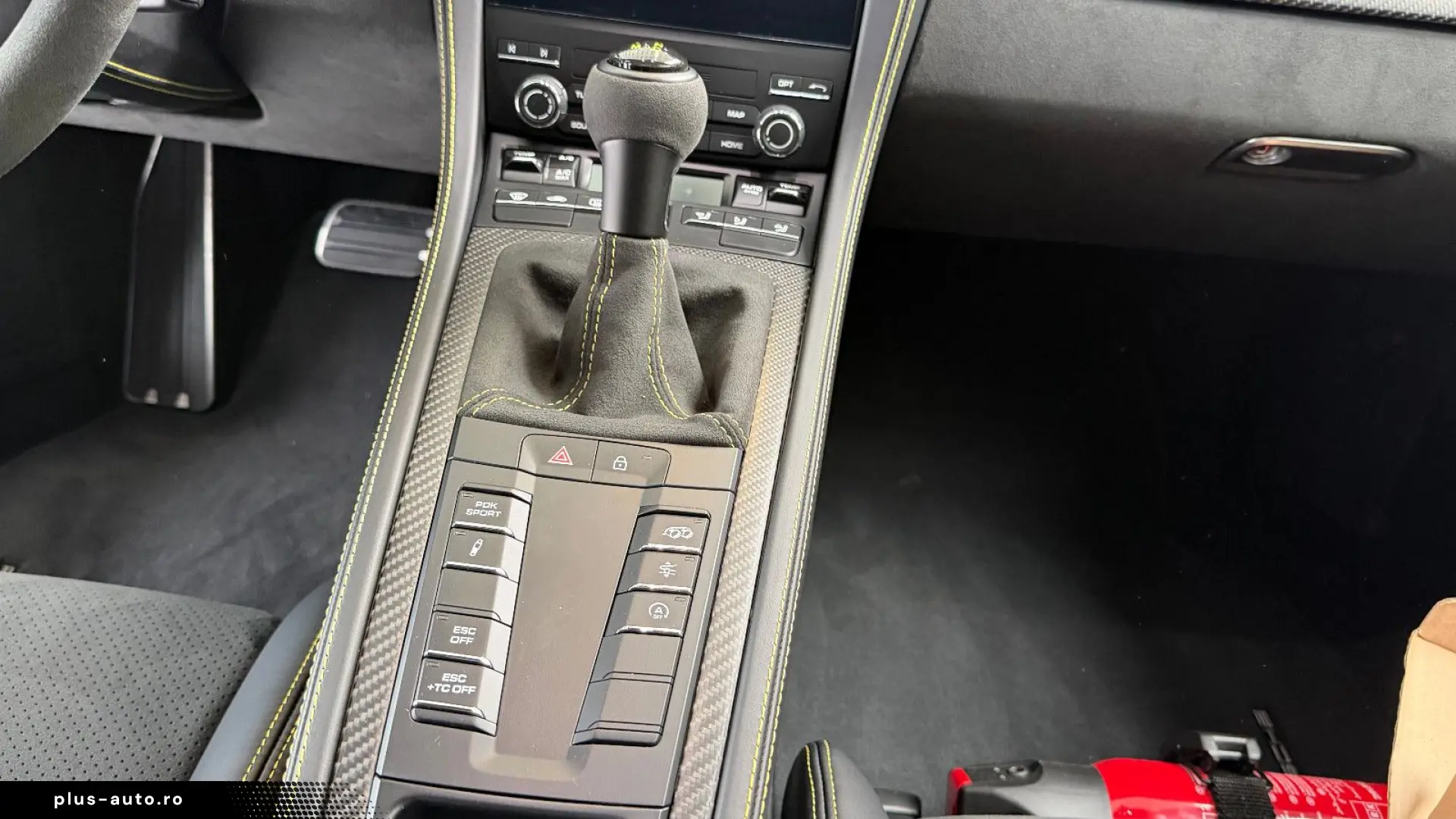 PORSCHE 718 GT4 RS Lift Clubsport Approved