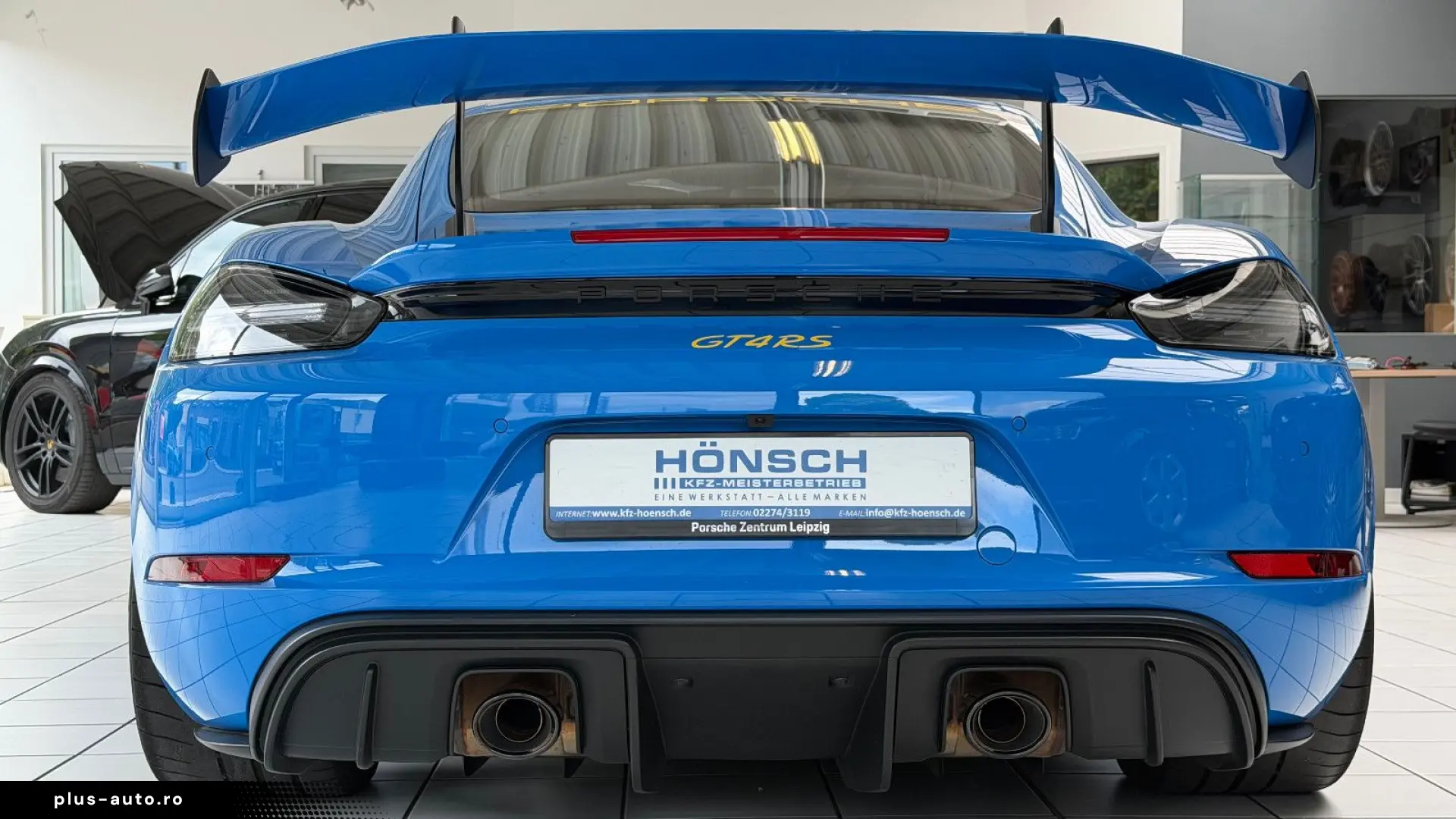 PORSCHE 718 GT4 RS Lift Clubsport Approved