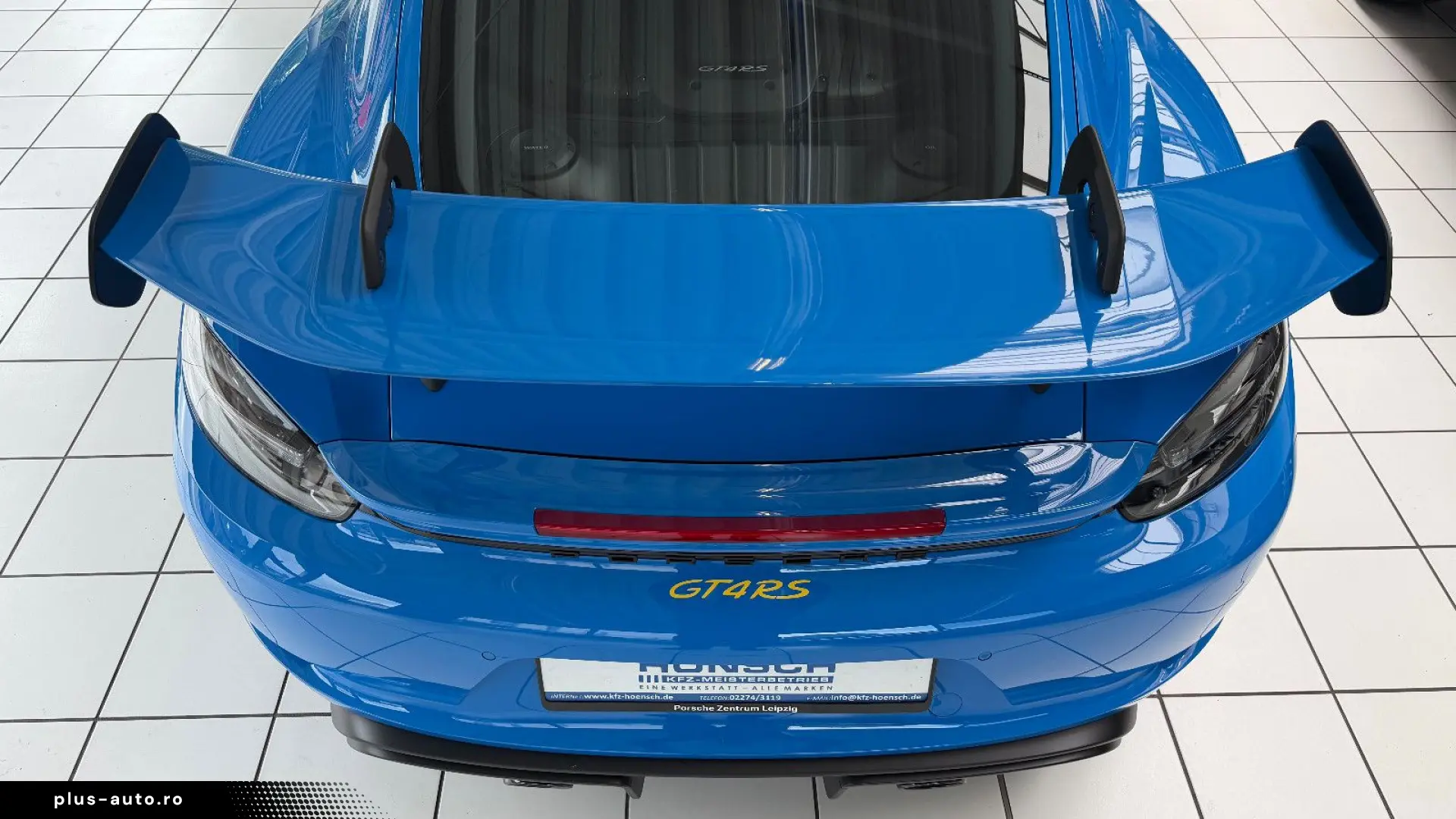 PORSCHE 718 GT4 RS Lift Clubsport Approved
