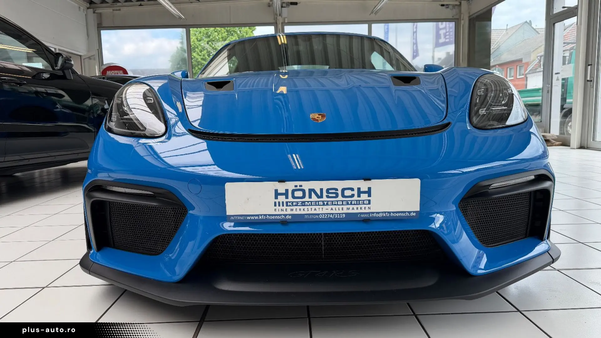 PORSCHE 718 GT4 RS Lift Clubsport Approved