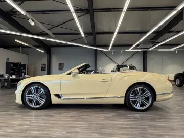 BENTLEY Continental GTC Rot. Display Naim Nachtsicht HUD
