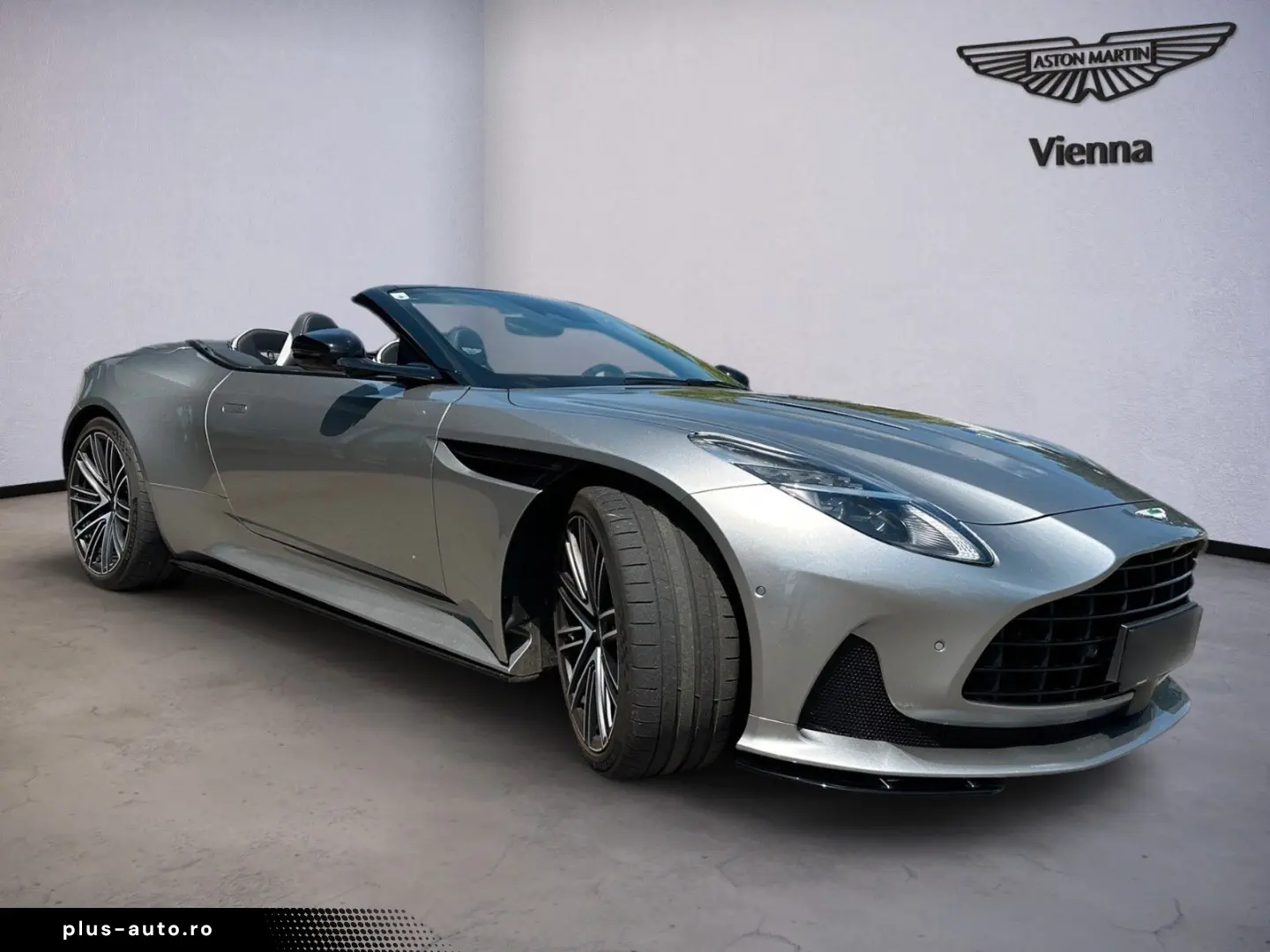 ASTON MARTIN DB12 2025 — imagine 2