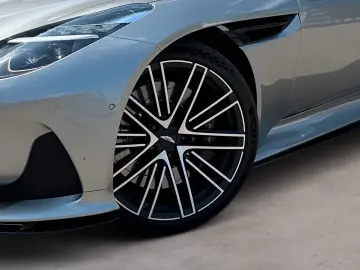 ASTON MARTIN DB12 Volante   B&W   Full PPF   CF Interior