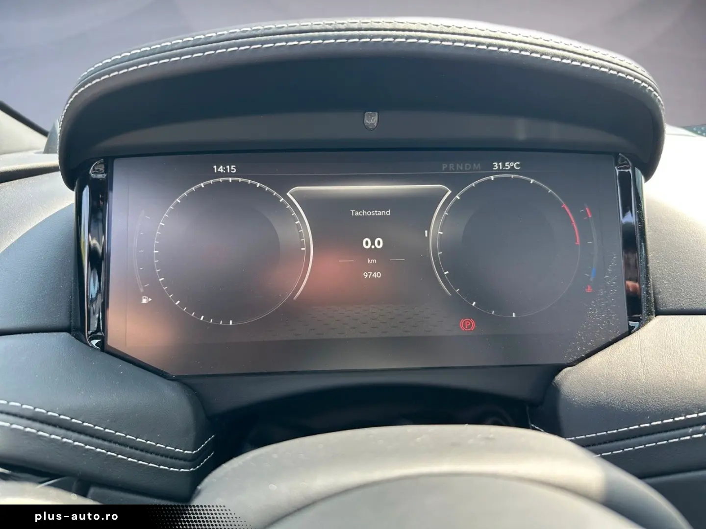 ASTON MARTIN DB12 2025 — imagine 11