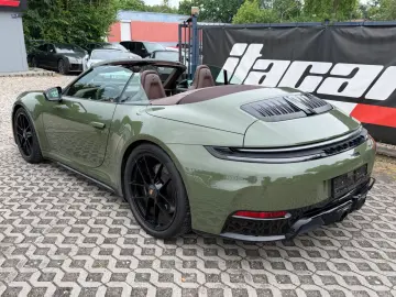 PORSCHE 911 Carrera GTS T-Hybrid Cabrio PTS Manufaktur