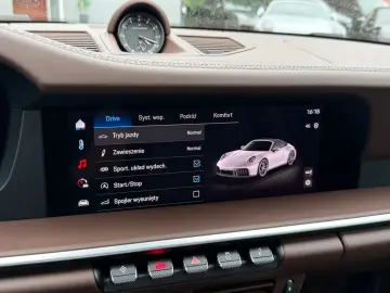 PORSCHE 911 Carrera GTS T-Hybrid Cabrio PTS Manufaktur
